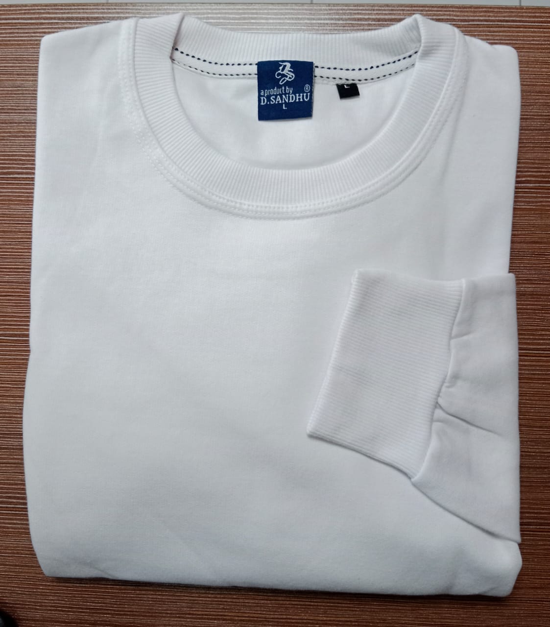 Round neck full sleeves – Custom Printing in Doha, Qatar